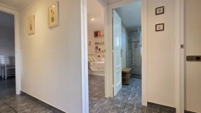 Piso en venta en Carrer del Molí, cerca de Carrer de la Verge de la Mercè, Esplugues de Llobregat de 370.000 €