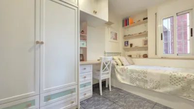Piso en venta en Carrer del Molí, cerca de Carrer de la Verge de la Mercè, Esplugues de Llobregat de 370.000 €