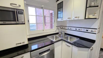 Piso en venta en Carrer del Molí, cerca de Carrer de la Verge de la Mercè, Esplugues de Llobregat de 370.000 €