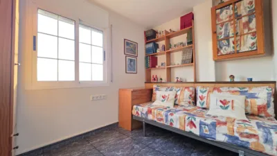 Piso en venta en Carrer del Molí, cerca de Carrer de la Verge de la Mercè, Esplugues de Llobregat de 370.000 €