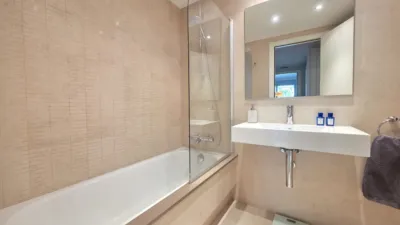 Apartamento en venta en Carrer de París, cerca de Carrer de Viladomat, La Nova Esquerra de l'Eixample (Distrito Eixample. Barcelona Capital) de 680.000 €