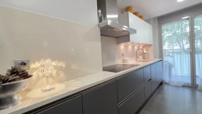 Apartamento en venta en Carrer de París, cerca de Carrer de Viladomat, La Nova Esquerra de l'Eixample (Distrito Eixample. Barcelona Capital) de 680.000 €
