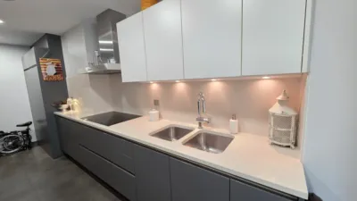 Apartamento en venta en Carrer de París, cerca de Carrer de Viladomat, La Nova Esquerra de l'Eixample (Distrito Eixample. Barcelona Capital) de 680.000 €