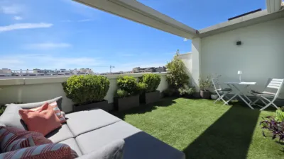 Ático en venta en Calle Vaporetto, Torrero-La Paz-Parque Venecia (Zaragoza Capital) de 475.000 €
