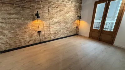 Piso en venta en Carrer del Carme, cerca de Carrer de Jerusalem, El Raval (Distrito Ciutat Vella. Barcelona Capital) de 530.000 €