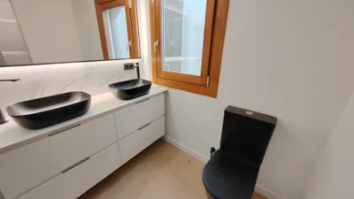 Piso en venta en Carrer del Carme, cerca de Carrer de Jerusalem, El Raval (Distrito Ciutat Vella. Barcelona Capital) de 530.000 €
