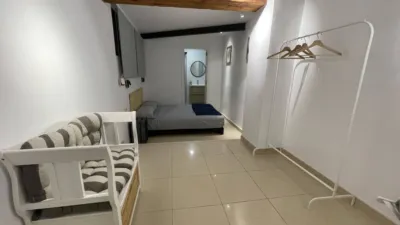 Flat on Calle del Rey Don Jaime photo 18