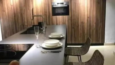 Flat on Calle del Rey Don Jaime photo 2