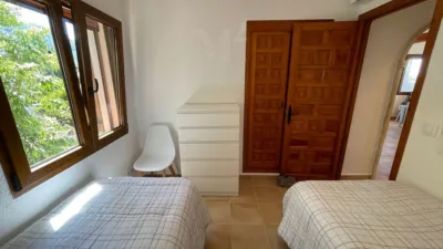 Apartment on Carrer del Roure photo 10