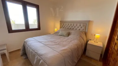 Apartment on Carrer del Roure photo 5