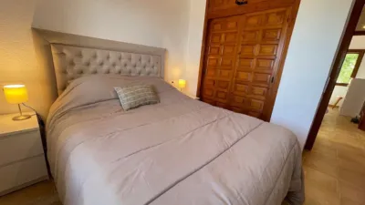 Apartment on Carrer del Roure photo 7