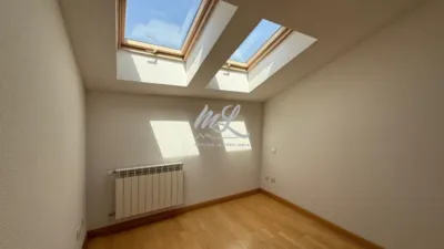 Dúplex en venta en Avenida de Madrid, San Antón (Distrito Zona Nueva. Toledo Capital) de 319.900 €