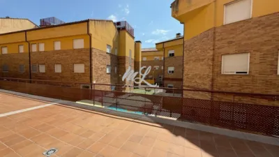 Dúplex en venta en Avenida de Madrid, San Antón (Distrito Zona Nueva. Toledo Capital) de 319.900 €