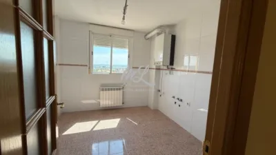 Dúplex en venta en Avenida de Madrid, San Antón (Distrito Zona Nueva. Toledo Capital) de 319.900 €