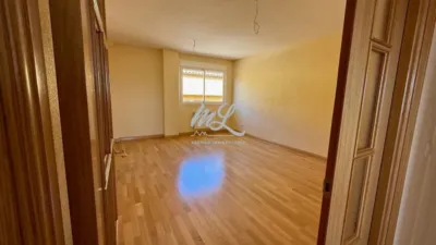 Dúplex en venta en Avenida de Madrid, San Antón (Distrito Zona Nueva. Toledo Capital) de 319.900 €