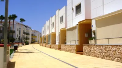 Penthouse on Playas de La Ensenada Street photo 30