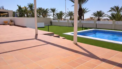 Detached house on Calle de la Gaviota photo 8