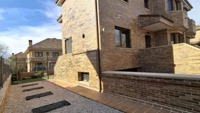 Semi-detached house on Calle de Luxemburgo photo 6