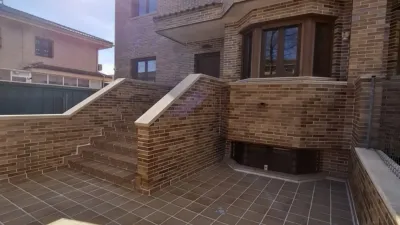 Semi-detached house on Calle de Luxemburgo photo 9