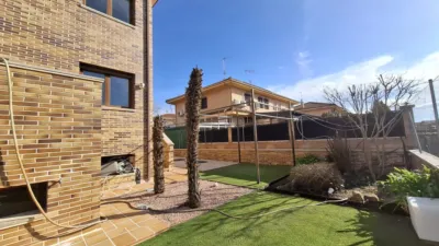 Semi-detached house on Calle de Luxemburgo photo 12