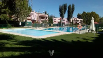 Semi-detached house on Calle de Carlos III photo 38