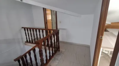 Semi-detached house on Calle de Carlos III photo 25