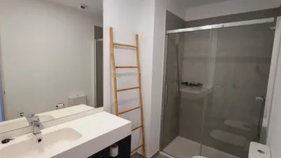 Apartment on Avenida del Alcalde, Móstoles photo 15