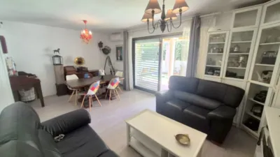 Duplex in Sector III photo 3
