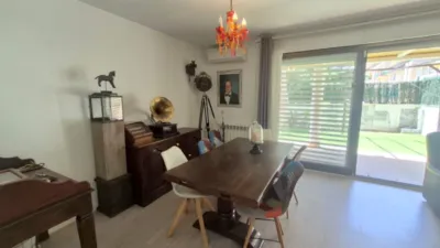 Duplex in Sector III photo 7