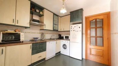 Semi-detached house in Sector III photo 9