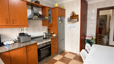 House in Centre photo 8