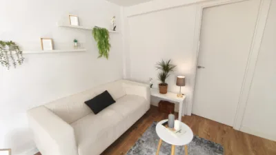Piso en alquiler en Avenida de Pío XII, Tres Olivos-La Piedad (Talavera de la Reina) de 700 €<span>/mes</span>