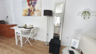 Piso en alquiler en Avenida de Pío XII, Tres Olivos-La Piedad (Talavera de la Reina) de 700 €<span>/mes</span>