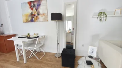 Piso en alquiler en Avenida de Pío XII, Tres Olivos-La Piedad (Talavera de la Reina) de 700 €<span>/mes</span>