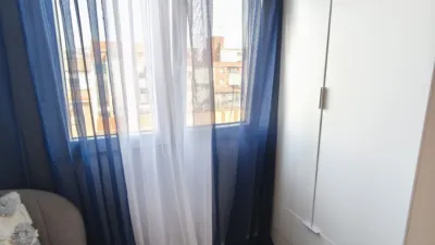 Piso en alquiler en Avenida de Pío XII, Tres Olivos-La Piedad (Talavera de la Reina) de 700 €<span>/mes</span>