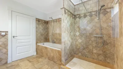 Apartment on Sierra de Cazorla Street, 1 photo 23