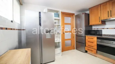 Flat in Camino del Algar photo 14