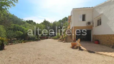 Rustic house on Carretera Callosa D´En Sarria street photo 57