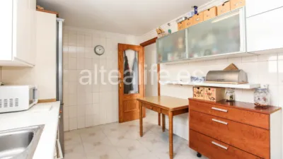 Apartment on Carrer de Miguel Hernández photo 18