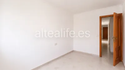 Apartment on Carrer de Miguel Hernández photo 34