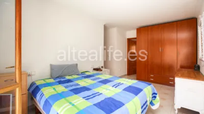 Apartment on Carrer de Miguel Hernández photo 23