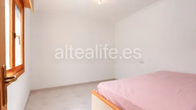 Apartment on Carrer de Miguel Hernández photo 42