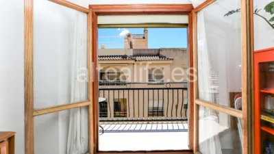 Apartment on Carrer de Miguel Hernández photo 3