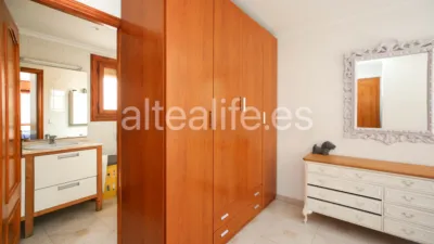 Apartment on Carrer de Miguel Hernández photo 24