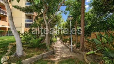 Piso en calle Xaloc photo 47