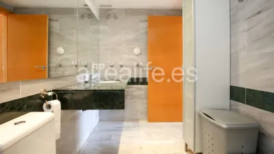 Piso en calle Xaloc photo 33