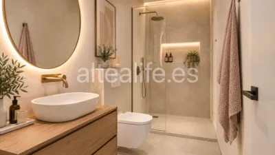 Semi-detached chalet on Calle Cap Roig photo 9