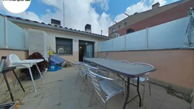 Piso en venta en Escoles, Cementiri Vell (Distrito Vallparadís-Escoles. Terrassa) de 184.000 €