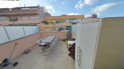 Piso en venta en Escoles, Cementiri Vell (Distrito Vallparadís-Escoles. Terrassa) de 184.000 €