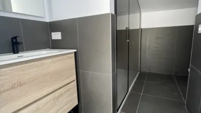 Duplex on Avinguda de Francesc Ribas photo 16